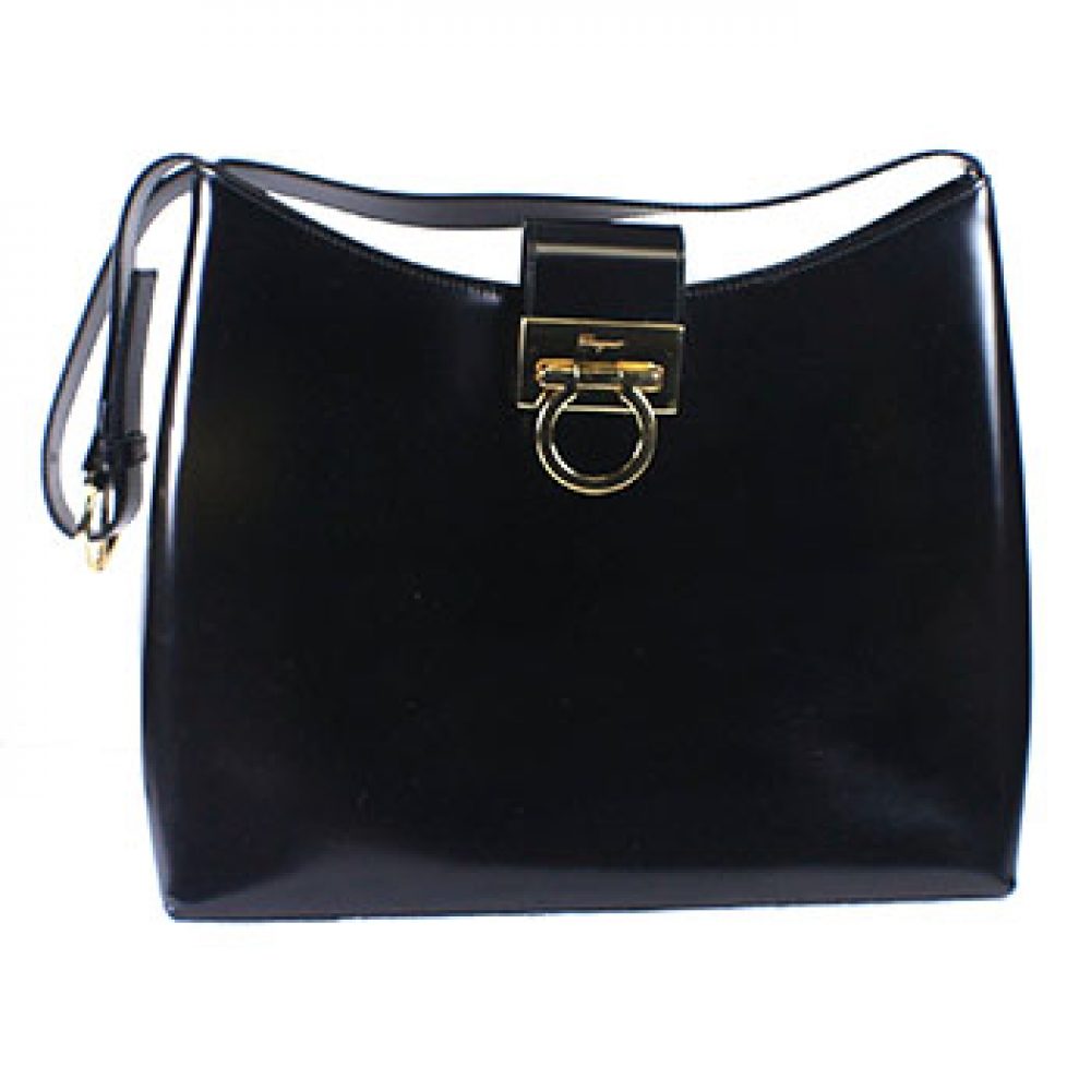 salvatore ferragamo shoulder bag