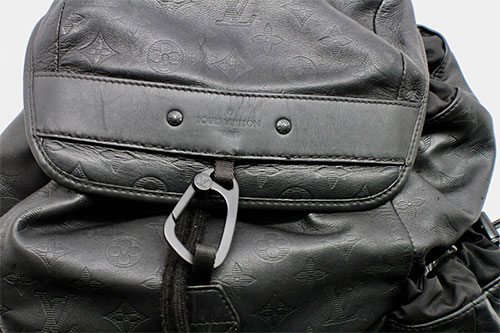 Louis Vuitton - Discovery Backpack - Black Taïga - SHW