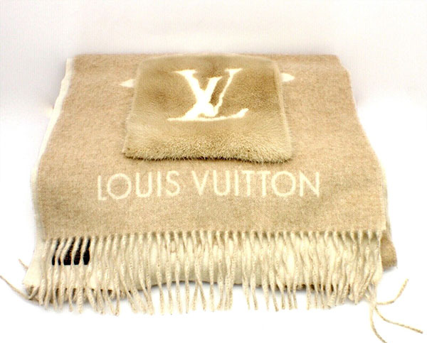 Louis Vuitton Echarpe Rabbit Fur Muffler Scarf M71968 Beige Brown Unisex LV  New