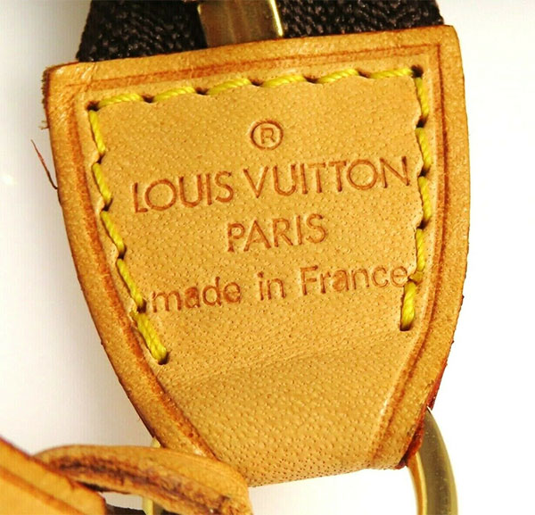 Louis Vuitton Takashi Murakami Panda Bag Pochette Rare 2004 at 1stDibs